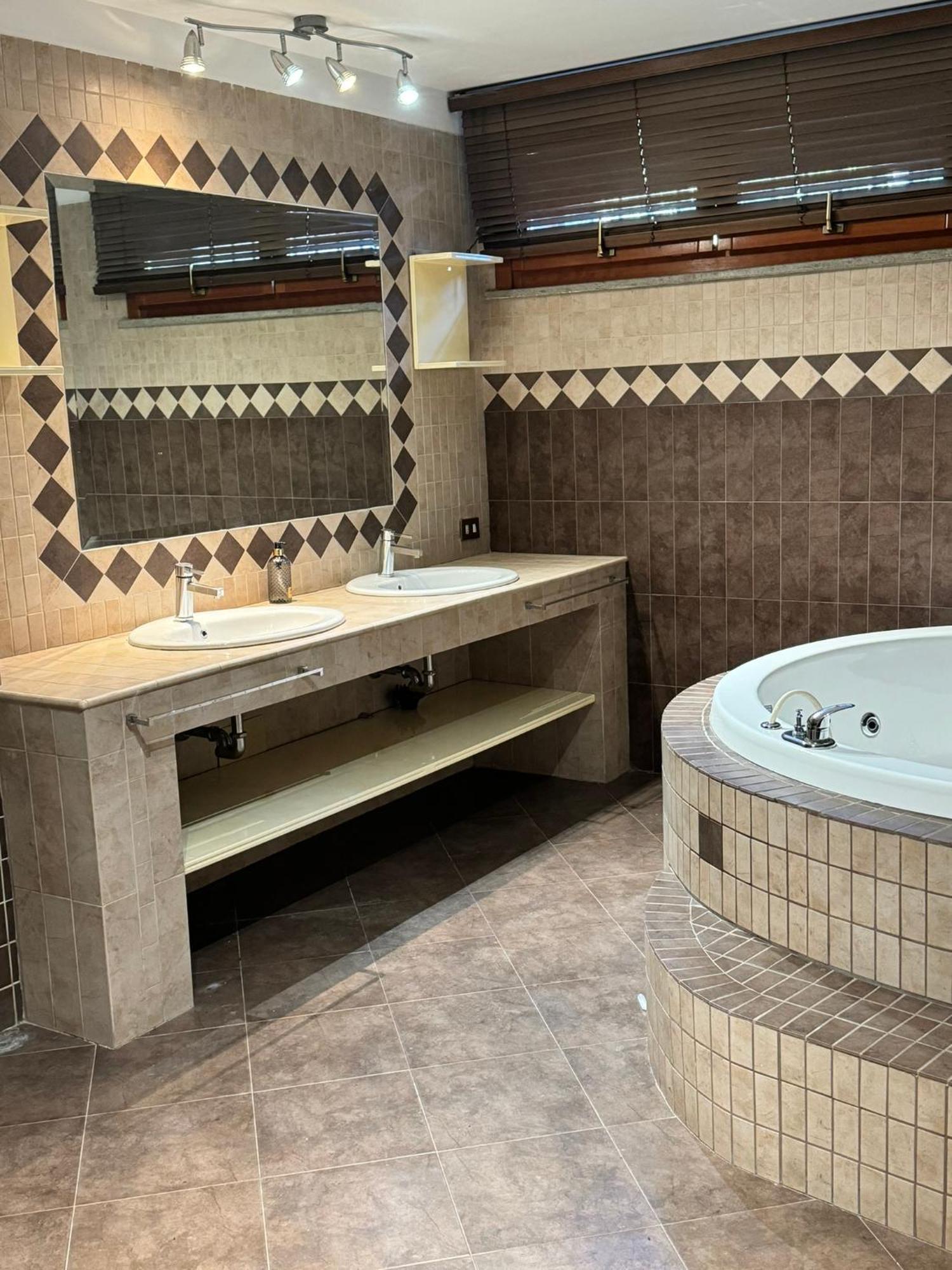 Hotel Dolcevita Eur 2 Luxury Rom Exterior foto