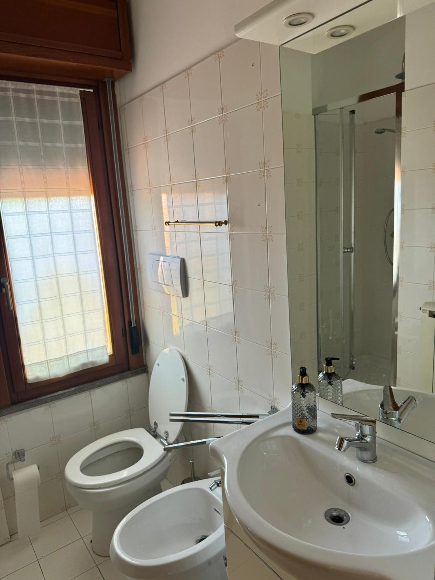 Hotel Dolcevita Eur 2 Luxury Rom Exterior foto