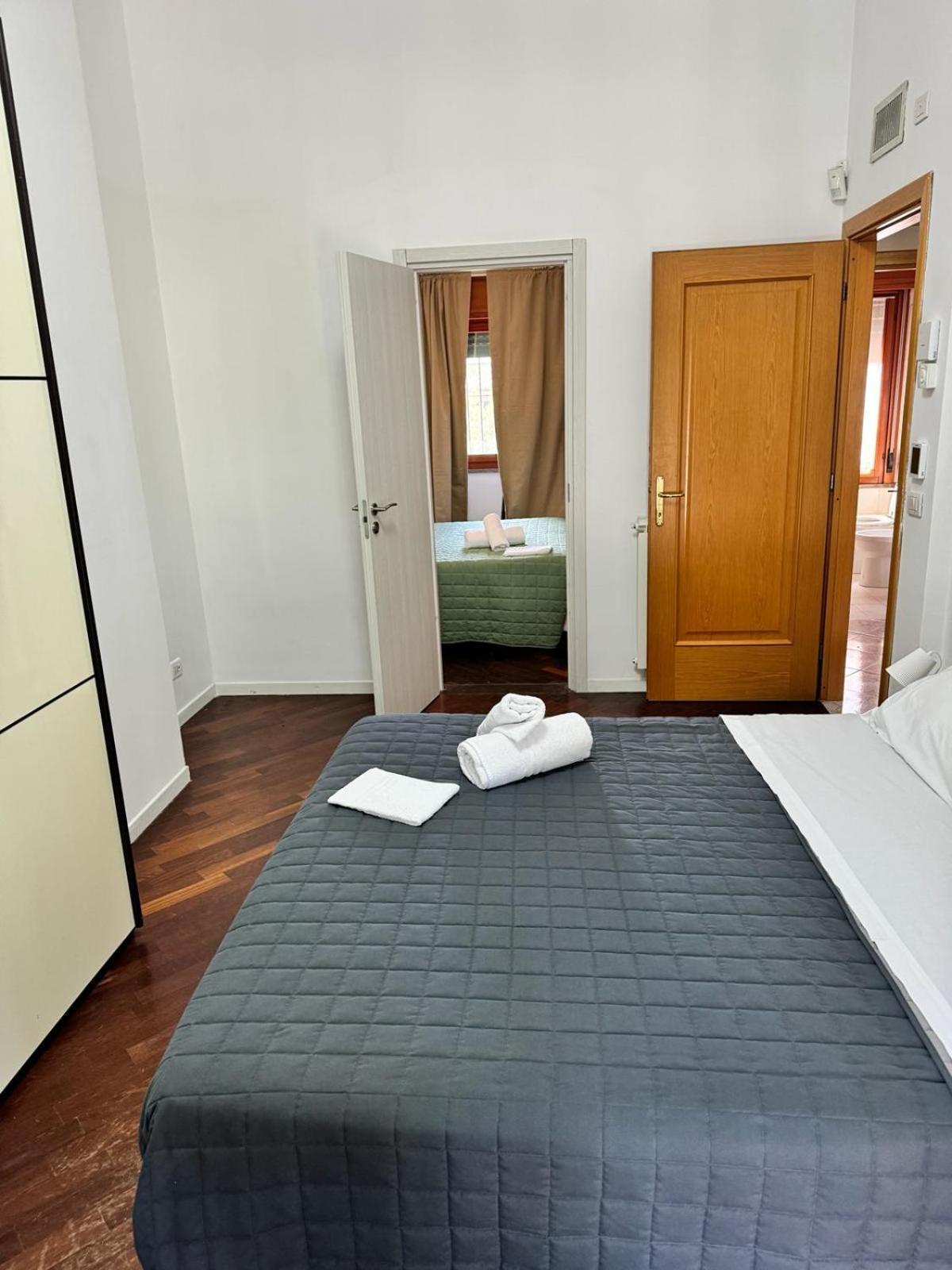 Hotel Dolcevita Eur 2 Luxury Rom Exterior foto
